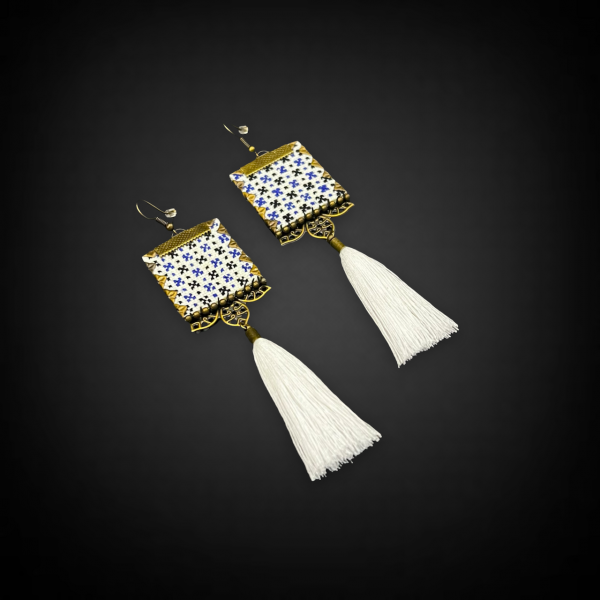 Silky Handmade Geometric Design Earrings 3